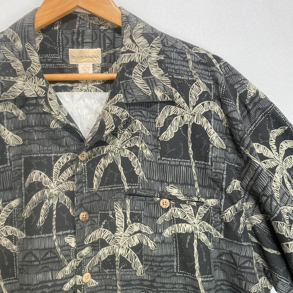 Island Paradise Hawaiian Silk Shirt  Mens Large Black Palm Tree Silk Button Down